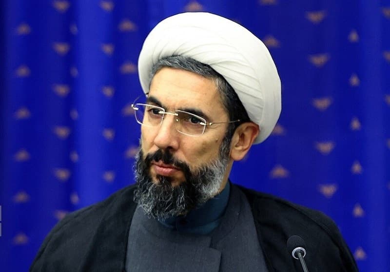 رستمی: علم، دین و مدیریت عالی در شخصیت طهرانچی جمع شده بود