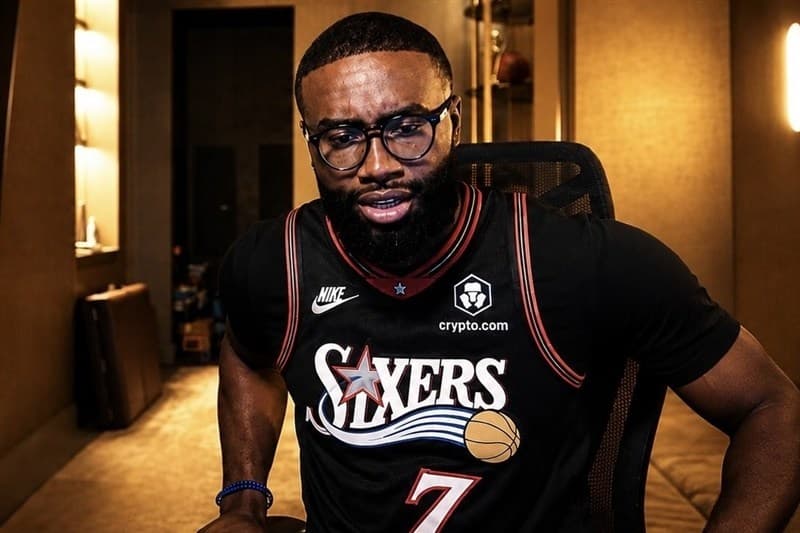 افشای ماجرای پیدا کردن دوربین ستاره NBA توسط شناگران آمریکایی