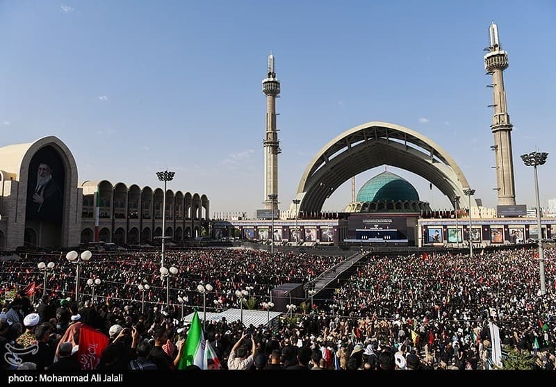 گزارش کامل تسنیم از روز اول وداع با قائد امت؛ اقامه عزای امام شهید