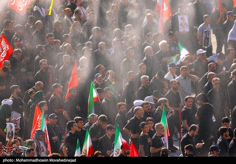 طنین «یالثارات القائد الشهید» در مصلی