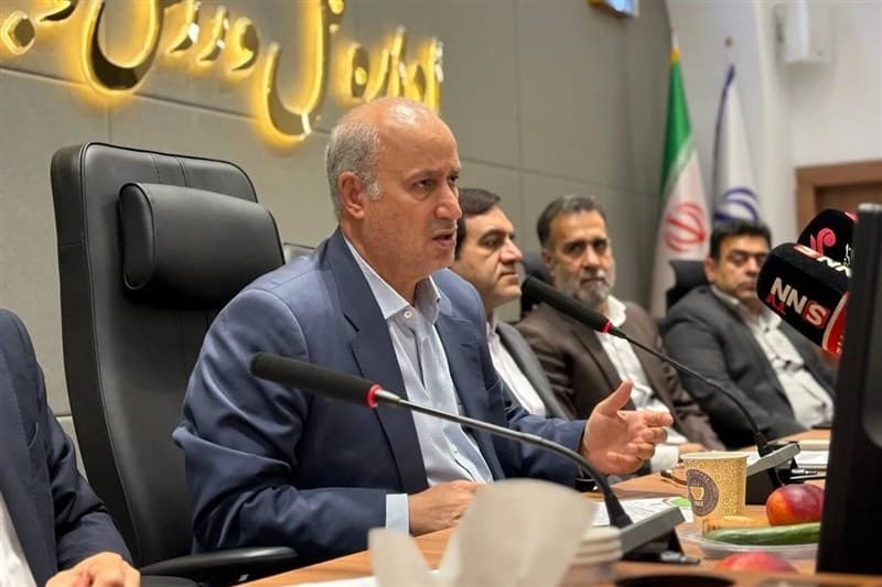 تاج: مخالف محرومیت تماشاگران هستم/ نباید با انتقاد برخورد کرد