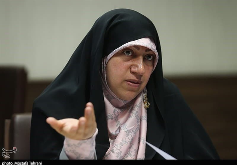 محمدبیگی: دولت و مجلس برای مهار تورم قدم بردارند