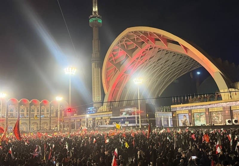 پیام به رهبر انقلاب:خیال‌تان از دهه هشتادی‌ و نودی‌ها راحت باشد