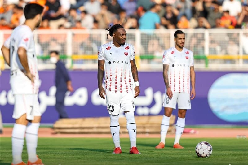 بزیک: خوشحالم که پرسپولیس تهاجمی بازی می‌کند