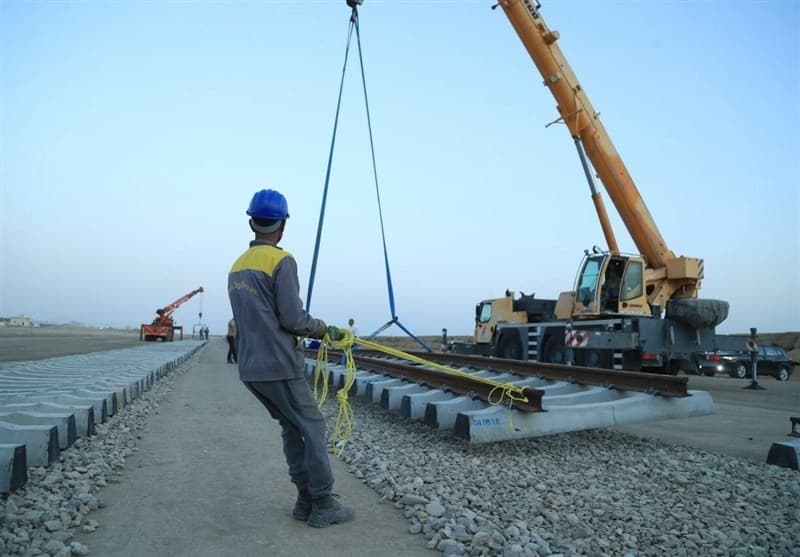 پیشرفت 92 درصدی خط‌آهن چابهار–زاهدان