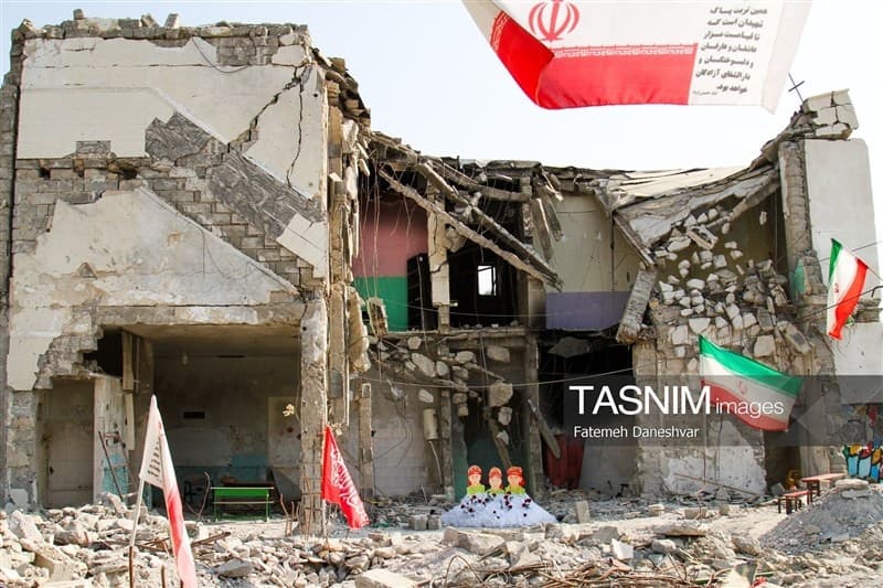 کاروان 110 نفره استادان دانشگاه از سراسر کشور وارد میناب شد
