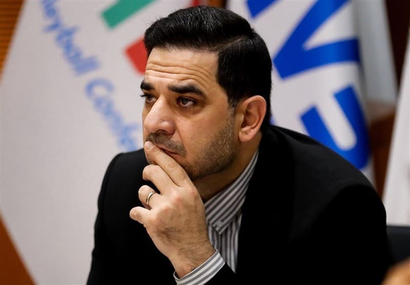 تقوی: سرپرست نباید در کار فنی دخالت کند/ لیگ باید 10 یا 12 تیمی باشد