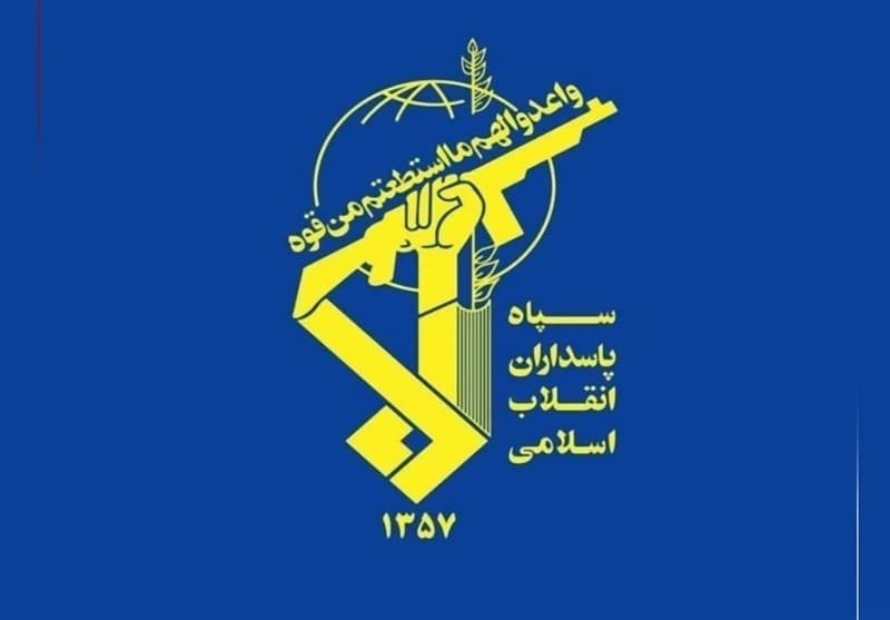 تقدیر فرماندهی کل سپاه از مداحان و هنرمندان حاضر درکنار مردم مبعوث شده