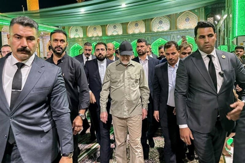 تشرف رئیس مجلس به زیارت حرمین شریفین در کاظمین