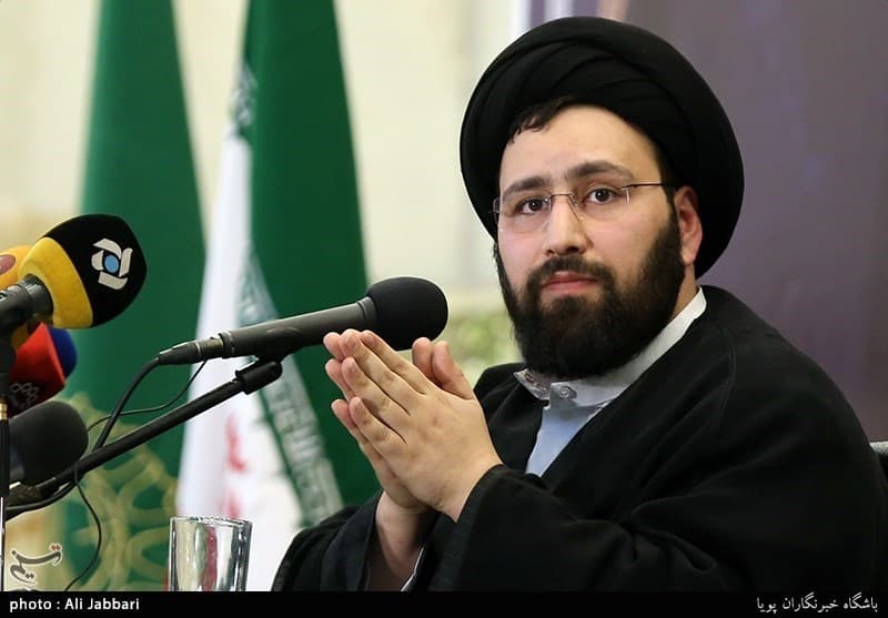 مسئولی که بخوابد و در فکر انتقام رهبر شهید نباشد باید به وجدان خود شک