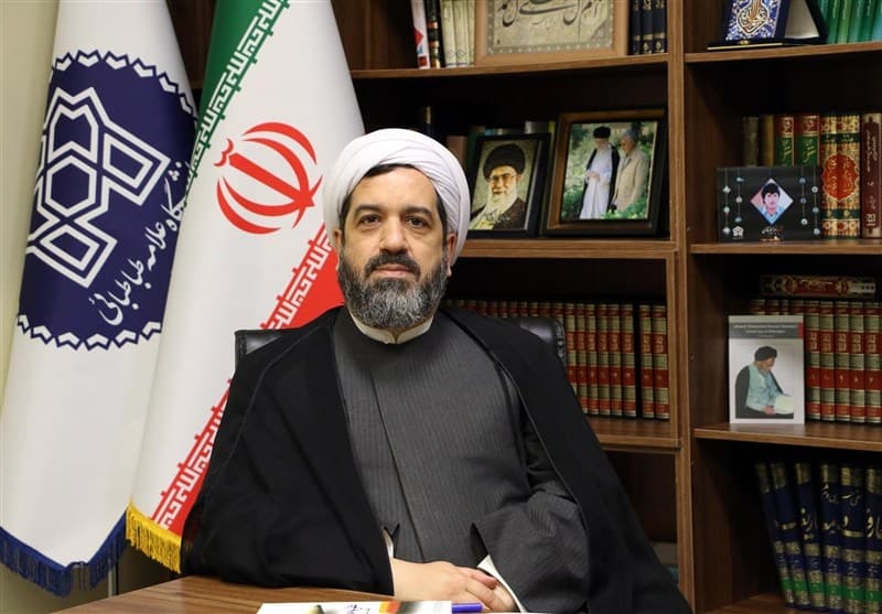 تشییع رهبر شهید باعث تقویت انسجام داخلی و احیای امت اسلامی شد