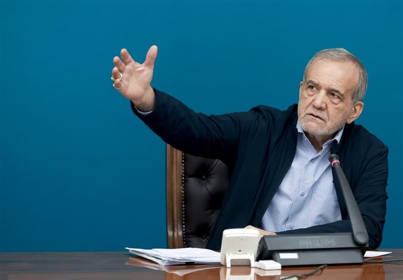 پزشکیان: ایجاد سامانههای مدیریتی یکپارچه در حوزه نفت و گاز الزامی است
