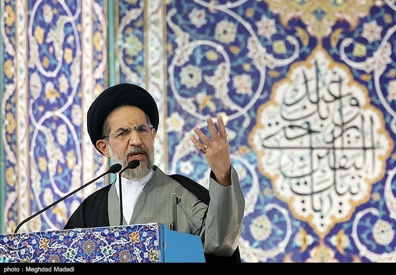 ابوترابی: شکست آمریکا برای کنترل تنگه هرمز/ اجازه دخالت نمی‌دهیم
