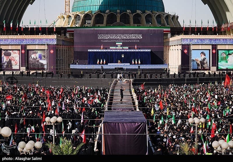 دل نوشته یک ایرانی خارج از کشور در رثای امام شهید