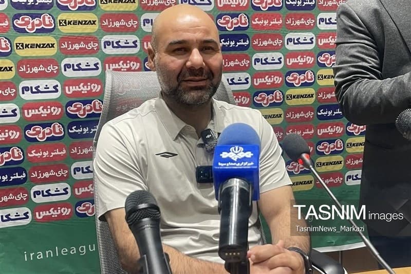 بختیاری‌زاده:تا زمانی‌که در استقلال هستم،صالح حردانی جایی در تیم ندارد