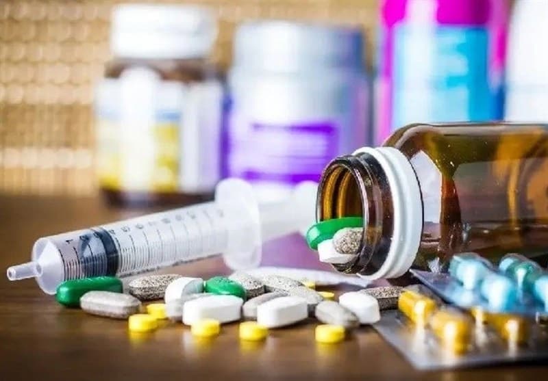 جلسه مجلس با دولتی‌ها درباره افزایش قیمت و کمبود دارو