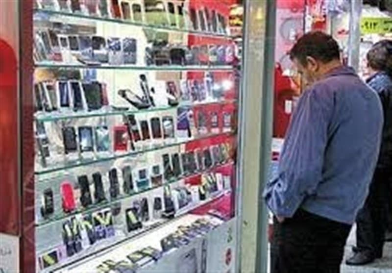 رکود بازار موبایل؛ هشدار درباره فروش اقساطی و ریجستری‌های غیرقانونی