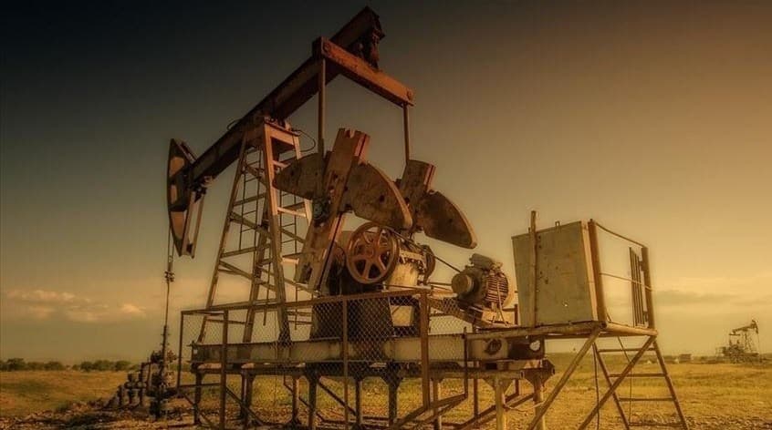 قیمت نفت کی جهش می کند؟+ببینید