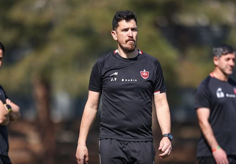 مربی بدنساز پرسپولیس در عمان گرفتار شد