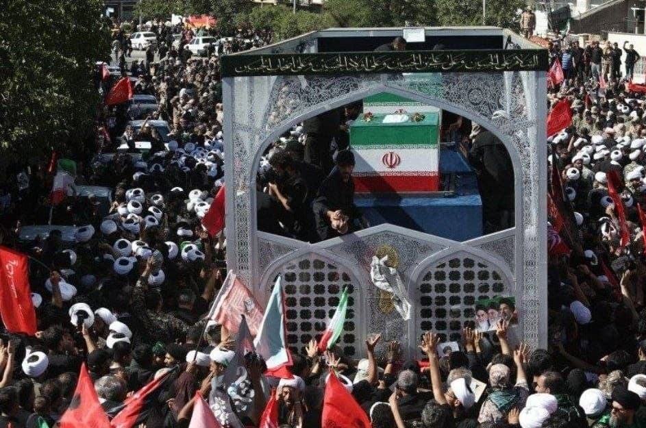 سردار ابن‌الرضا: حضور مردم در تشییع قائد شهید پشتوانه قدرت دفاعی ایران شد